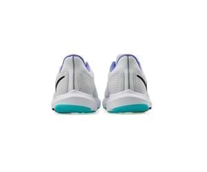 Nike Quest Kadın Koşu ve Yürüyüş Ayakkabısı (AA7412 100)